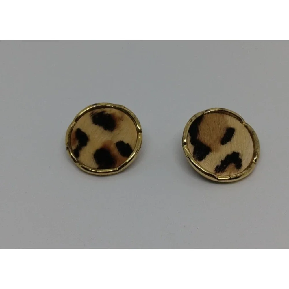 Sarah Coventry preowned piece